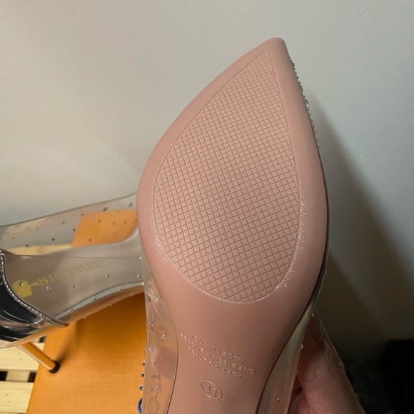 Cinderella clear heels - Picture 5 of 11
